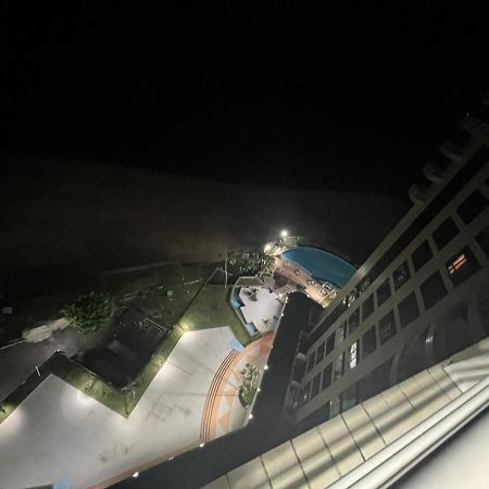 Tropical Hotel Executive Com Varanda Vista Da Ponta Negra Manaus Esterno foto